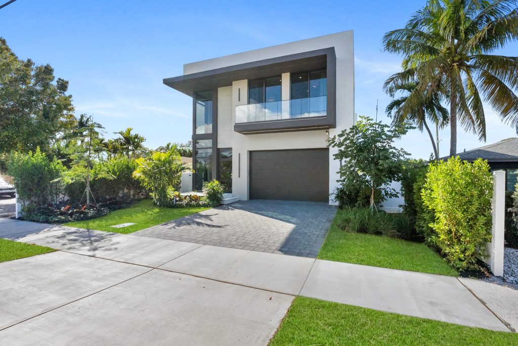 220 S Swinton Ave, Delray Beach — 4-bed, 4-bath custom home by Beachfront Builders (photo 34 of 64)