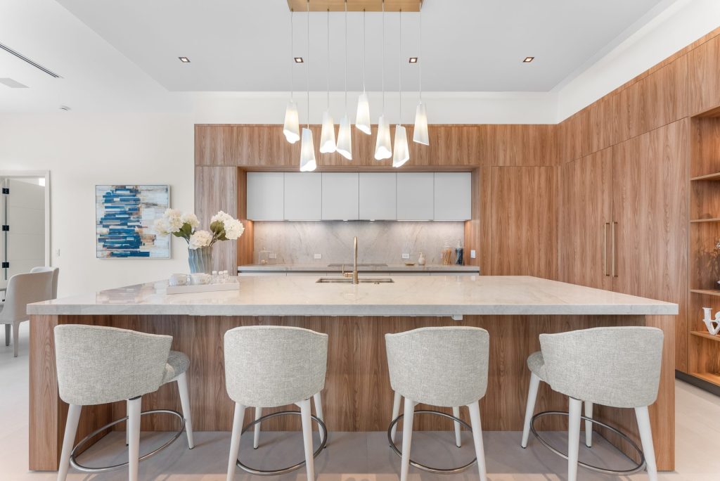 963 Dogwood Dr - Tropic Isle, Delray Beach — 6-bed, 6.5-bath custom waterfront home by Beachfront Builders (photo 3 of 40)