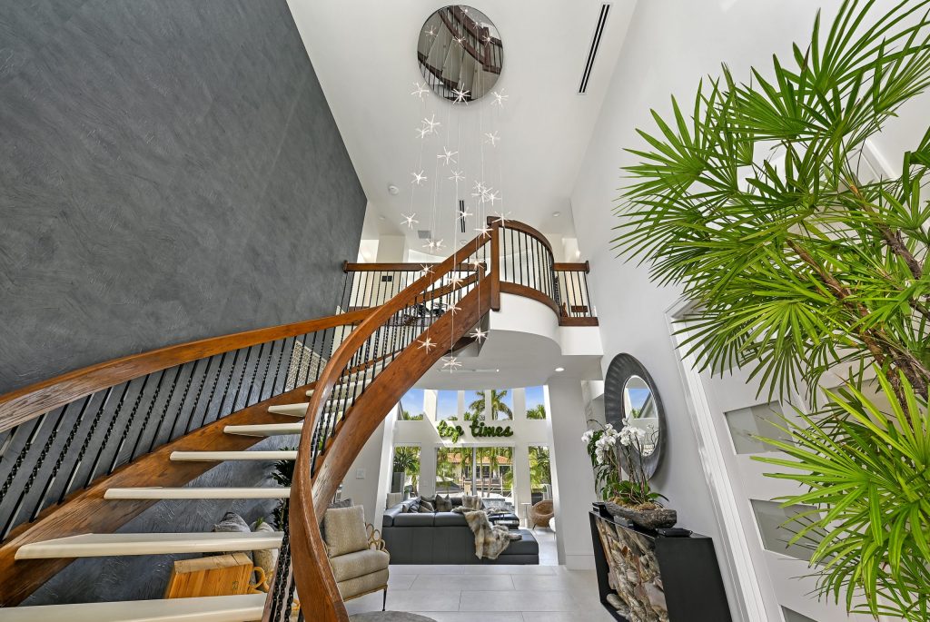 945 Iris Dr, Tropic Isle, Delray Beach — 5-bed, 4.5-bath custom waterfront home by Beachfront Builders (photo 5 of 23)