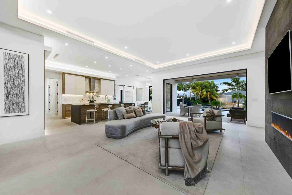 Coconut Palm Tropic Isle, Delray Beach — 6-bed, 6.5-bath custom waterfront home by Beachfront Builders (photo 50 of 59)
