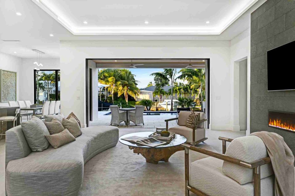 Coconut Palm Tropic Isle, Delray Beach — 6-bed, 6.5-bath custom waterfront home by Beachfront Builders (photo 48 of 59)