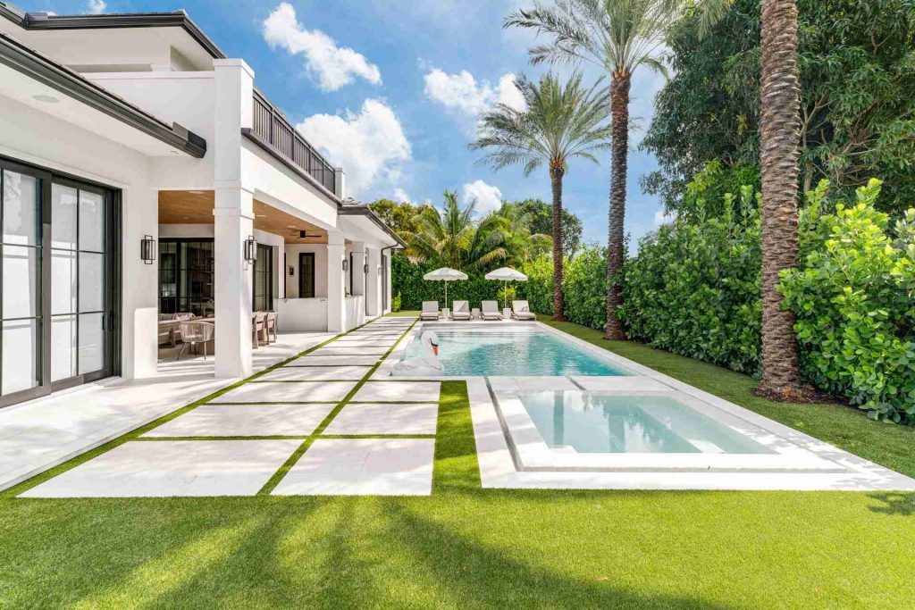 946 SW 37th Ct, Boynton Beach — 5-bed, 5.5-bath custom home by Beachfront Builders (photo 8 of 15)