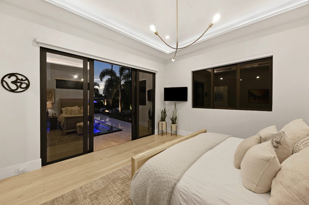 Whispering Pines, Boca Raton — 5-bed, 5.5-bath custom home by Beachfront Builders (photo 10 of 40)