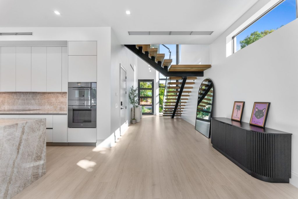 220 S Swinton Ave, Delray Beach — 4-bed, 4-bath custom home by Beachfront Builders (photo 61 of 64)