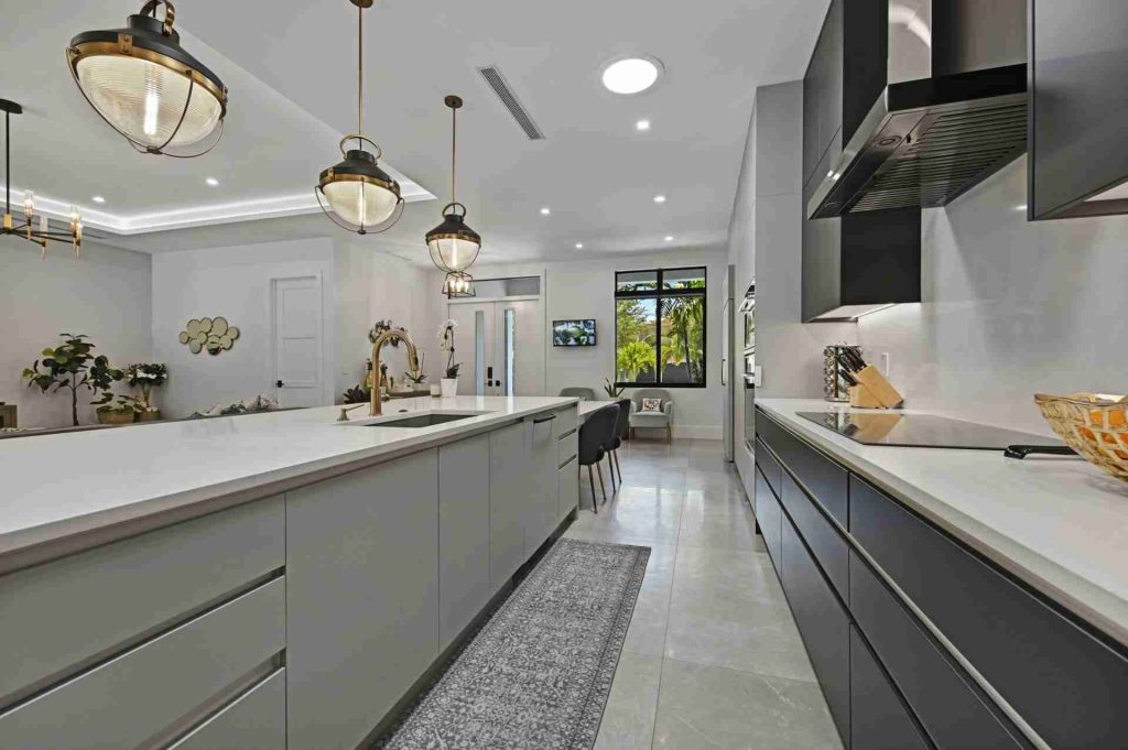 Beautiful Single Story Waterfront Home — 4-bed, 3.5-bath custom waterfront home by Beachfront Builders (photo 4 of 30)