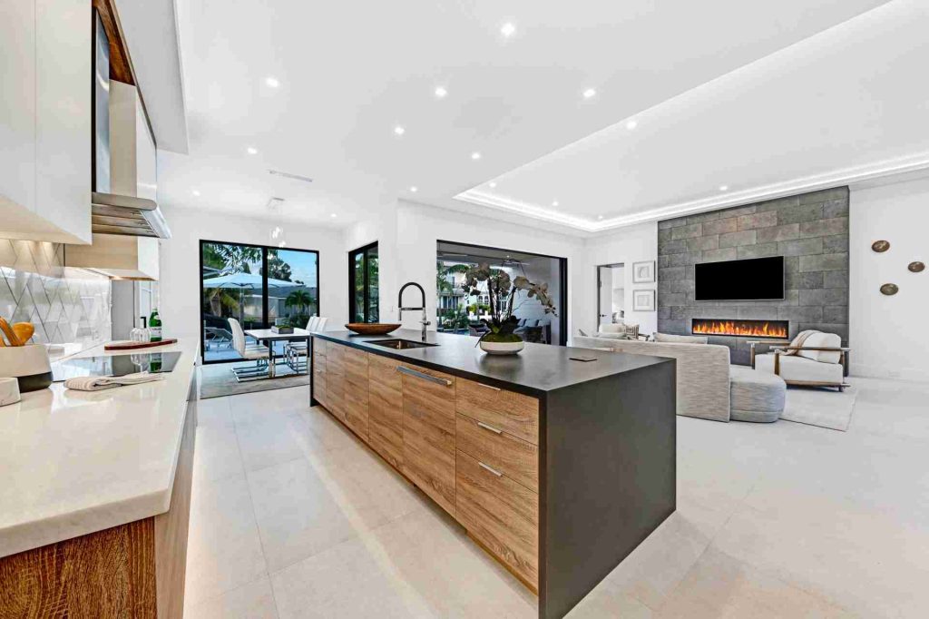 Coconut Palm Tropic Isle, Delray Beach — 6-bed, 6.5-bath custom waterfront home by Beachfront Builders (photo 42 of 59)