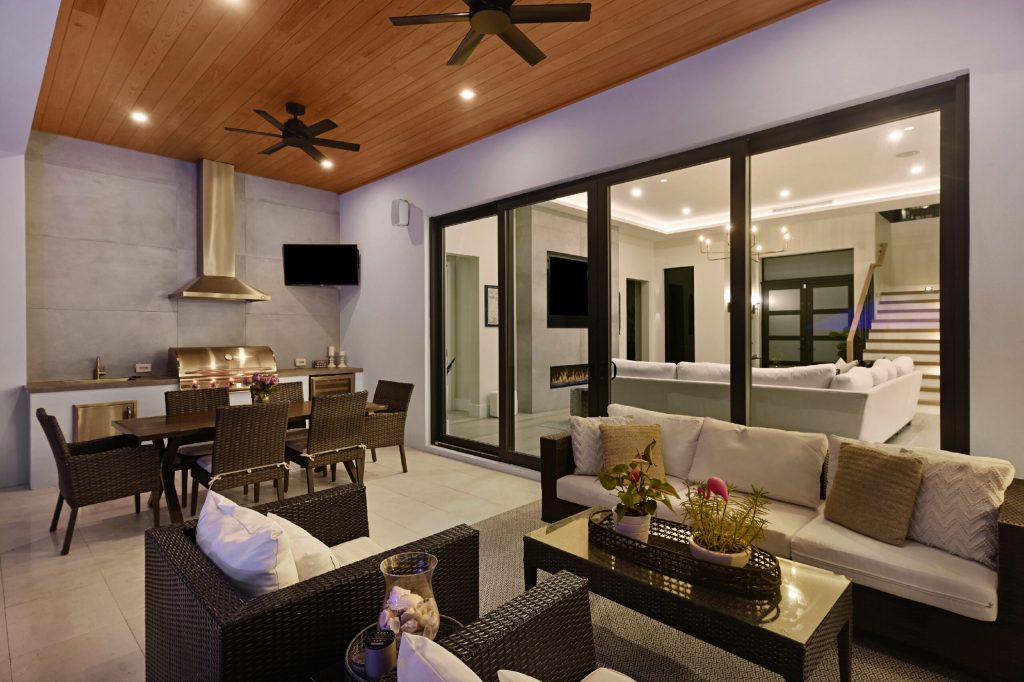 Whispering Pines, Boca Raton — 5-bed, 5.5-bath custom home by Beachfront Builders (photo 8 of 40)