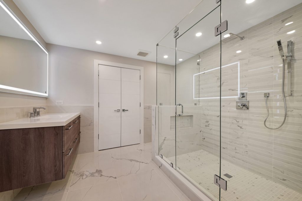 Del Haven, Delray Beach — 4-bed, 4.5-bath custom waterfront home by Beachfront Builders (photo 18 of 27)