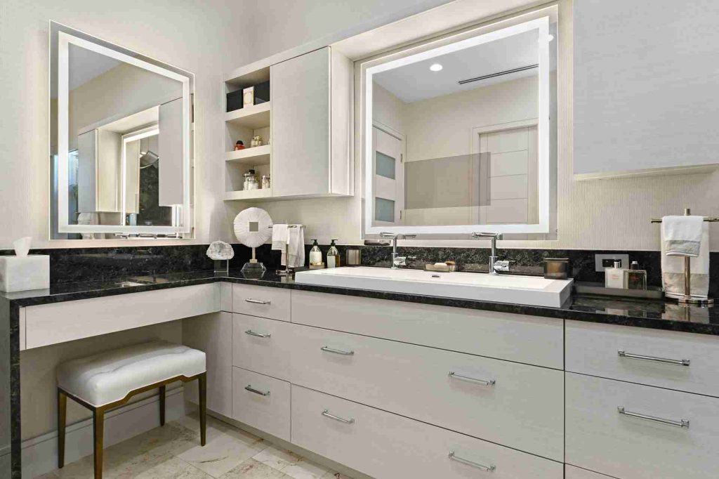 945 Iris Dr, Tropic Isle, Delray Beach — 5-bed, 4.5-bath custom waterfront home by Beachfront Builders (photo 17 of 23)