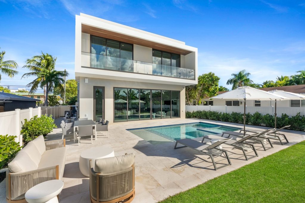 220 S Swinton Ave, Delray Beach — 4-bed, 4-bath custom home by Beachfront Builders (photo 44 of 64)