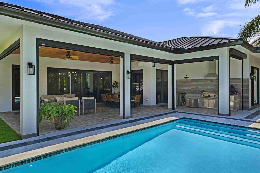 Beautiful Single Story Waterfront Home — 4-bed, 3.5-bath custom waterfront home by Beachfront Builders (photo 15 of 30)