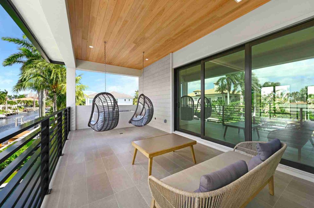 Coconut Palm Tropic Isle, Delray Beach — 6-bed, 6.5-bath custom waterfront home by Beachfront Builders (photo 16 of 59)