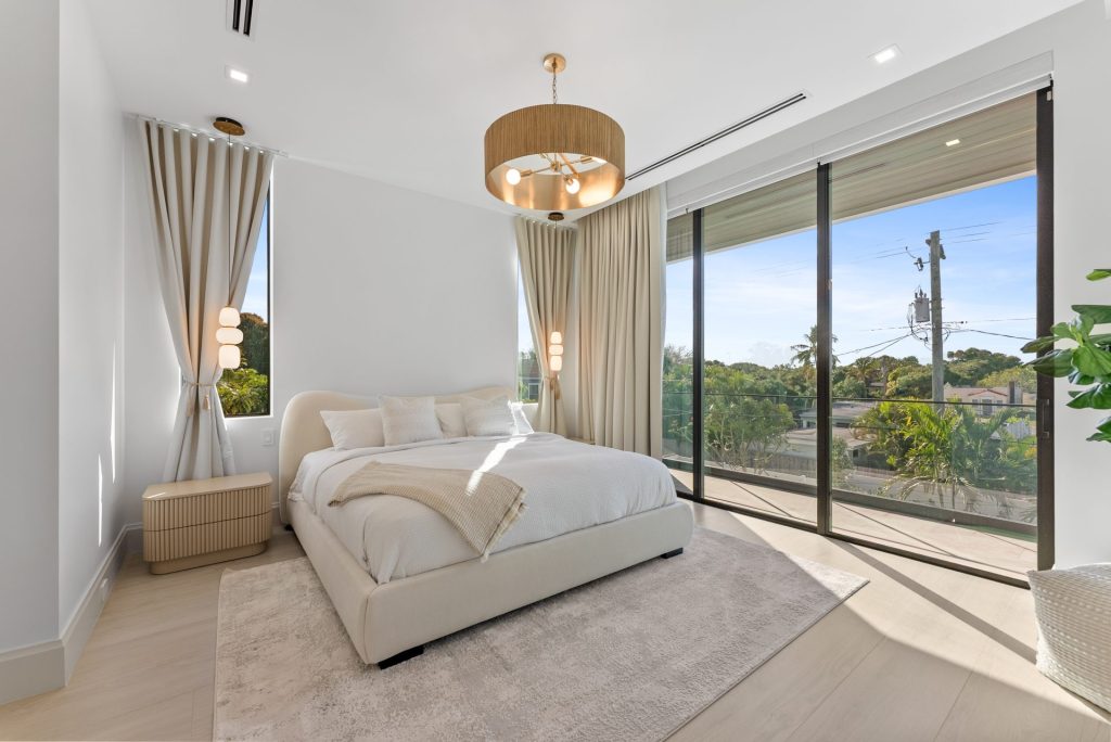 220 S Swinton Ave, Delray Beach — 4-bed, 4-bath custom home by Beachfront Builders (photo 56 of 64)