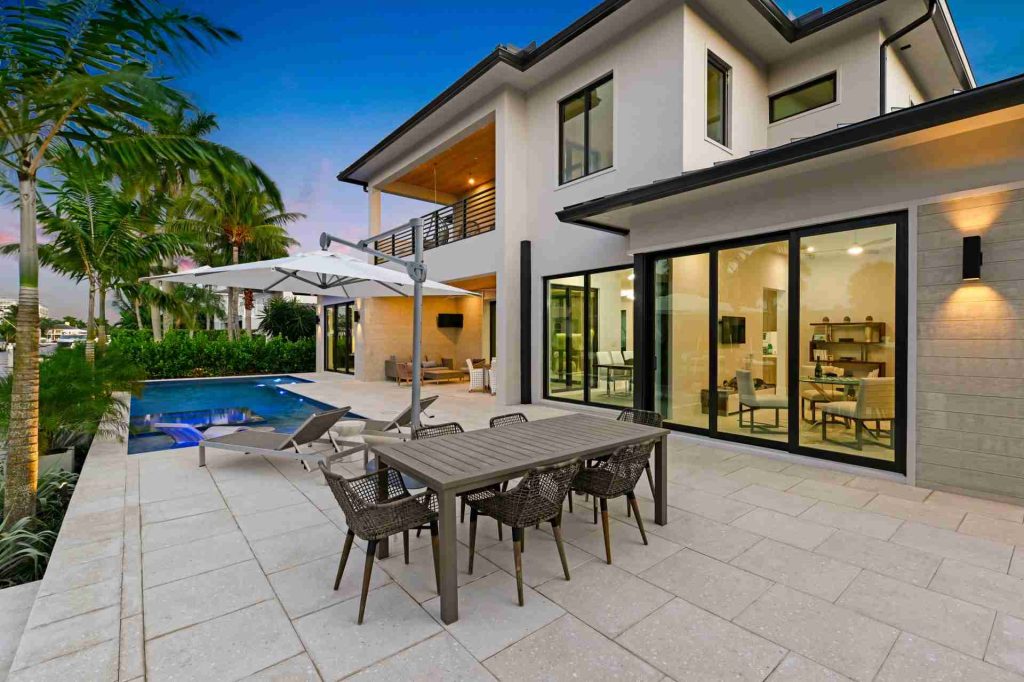 Coconut Palm Tropic Isle, Delray Beach — 6-bed, 6.5-bath custom waterfront home by Beachfront Builders (photo 57 of 59)