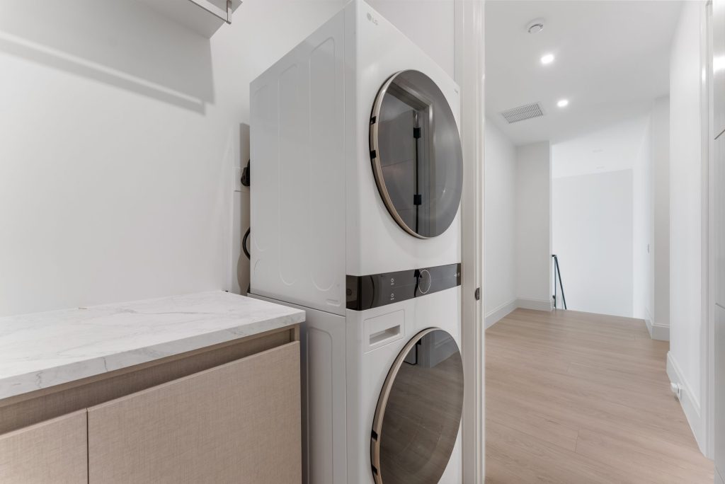 220 S Swinton Ave, Delray Beach — 4-bed, 4-bath custom home by Beachfront Builders (photo 58 of 64)