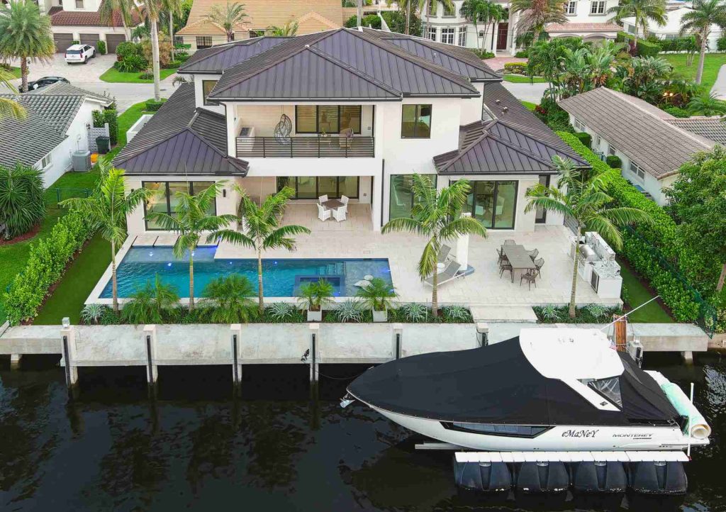 Coconut Palm Tropic Isle, Delray Beach — 6-bed, 6.5-bath custom waterfront home by Beachfront Builders (photo 3 of 59)