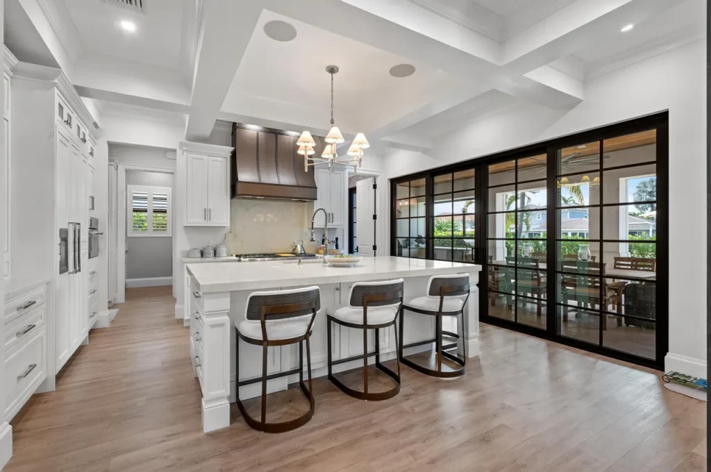 Allamanda Dr Tropic Isle, Delray Beach — 5-bed, 3.5-bath custom home by Beachfront Builders (photo 5 of 41)