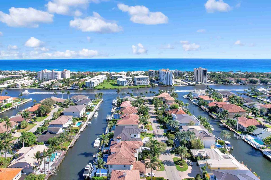 949 Banyan, Tropic Isle, Delray Beach — 4-bed, 6-bath custom waterfront home by Beachfront Builders (photo 23 of 54)