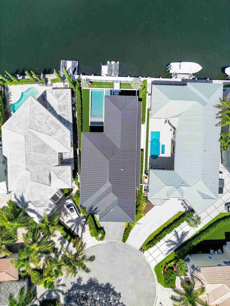 The Luxurious Lifestyle Beckons: New-Construction Paradise in Boca Marina Yacht Club, Boca Raton — 4-bed, 4.5-bath custom waterfront home by Beachfront Builders (photo 4 of 54)