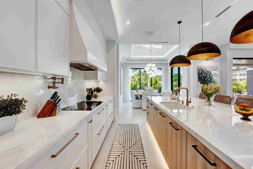 Unveiling the Luxury Waterfront Gem of Boca Raton — 4-bed, 4.5-bath custom waterfront home by Beachfront Builders (photo 16 of 41)