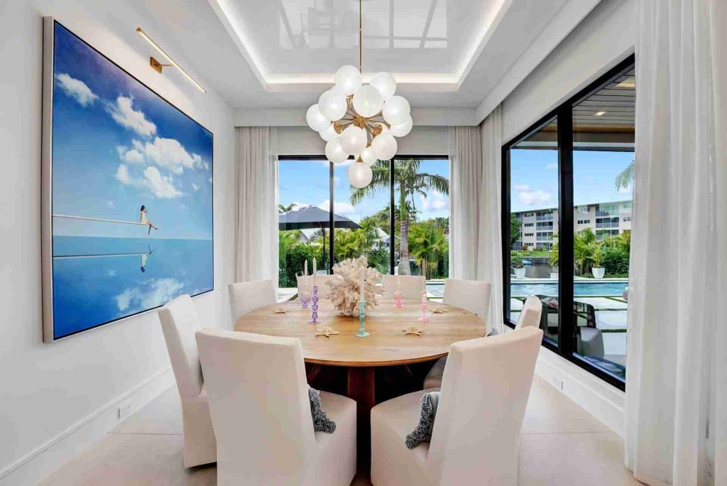 Unveiling the Luxury Waterfront Gem of Boca Raton — 4-bed, 4.5-bath custom waterfront home by Beachfront Builders (photo 33 of 41)