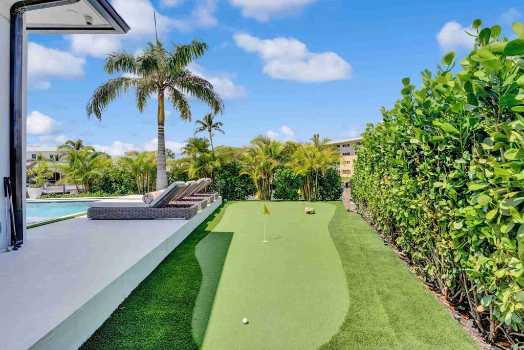 Unveiling the Luxury Waterfront Gem of Boca Raton — 4-bed, 4.5-bath custom waterfront home by Beachfront Builders (photo 41 of 41)