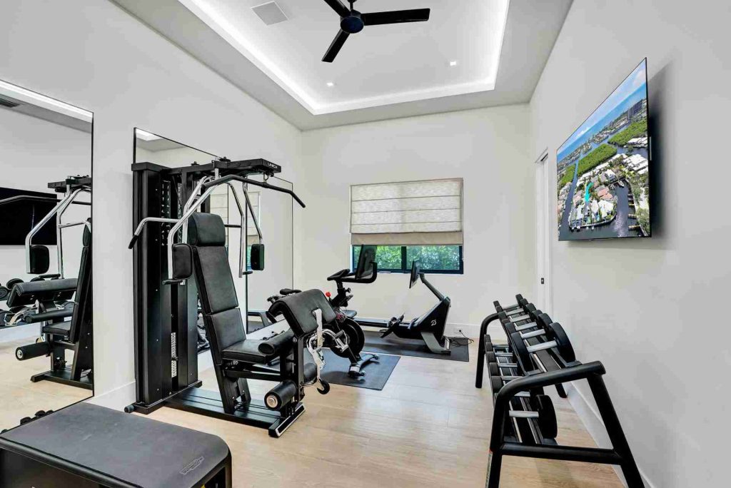 The Luxurious Lifestyle Beckons: New-Construction Paradise in Boca Marina Yacht Club, Boca Raton — 4-bed, 4.5-bath custom waterfront home by Beachfront Builders (photo 26 of 54)