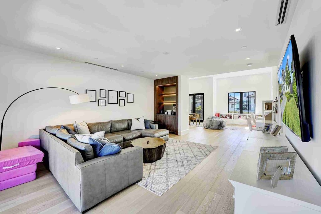 949 Banyan, Tropic Isle, Delray Beach — 4-bed, 6-bath custom waterfront home by Beachfront Builders (photo 49 of 54)