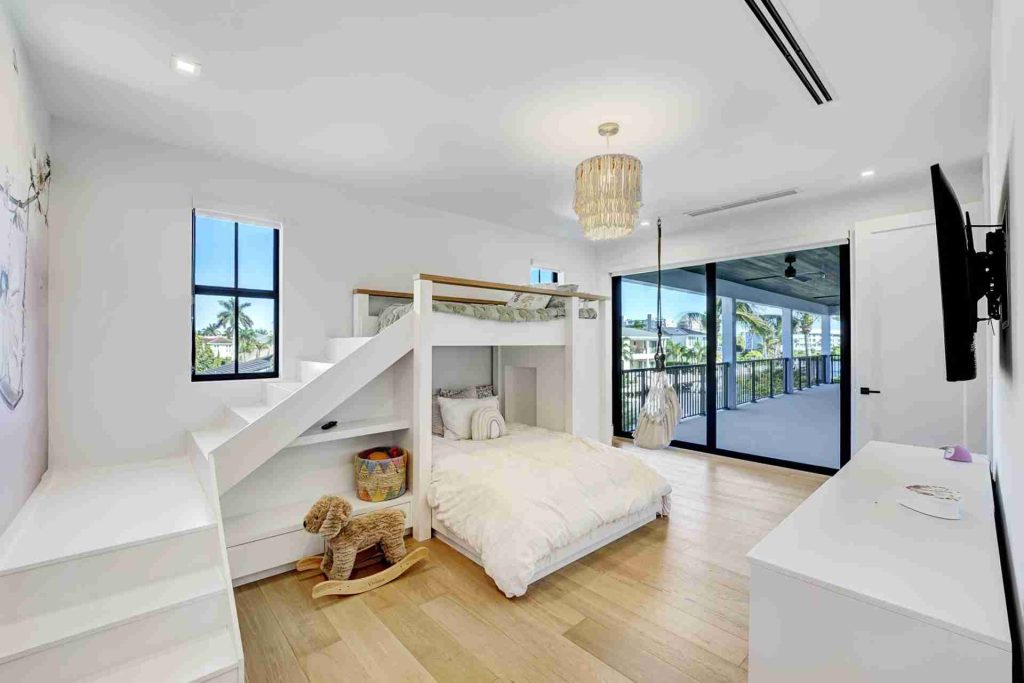 949 Banyan, Tropic Isle, Delray Beach — 4-bed, 6-bath custom waterfront home by Beachfront Builders (photo 50 of 54)