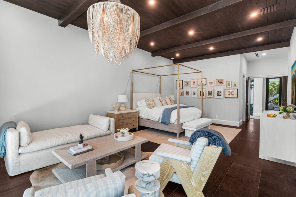 4 Beachway North, Ocean Ridge — 7-bed, 7.5-bath custom home by Beachfront Builders (photo 6 of 87)