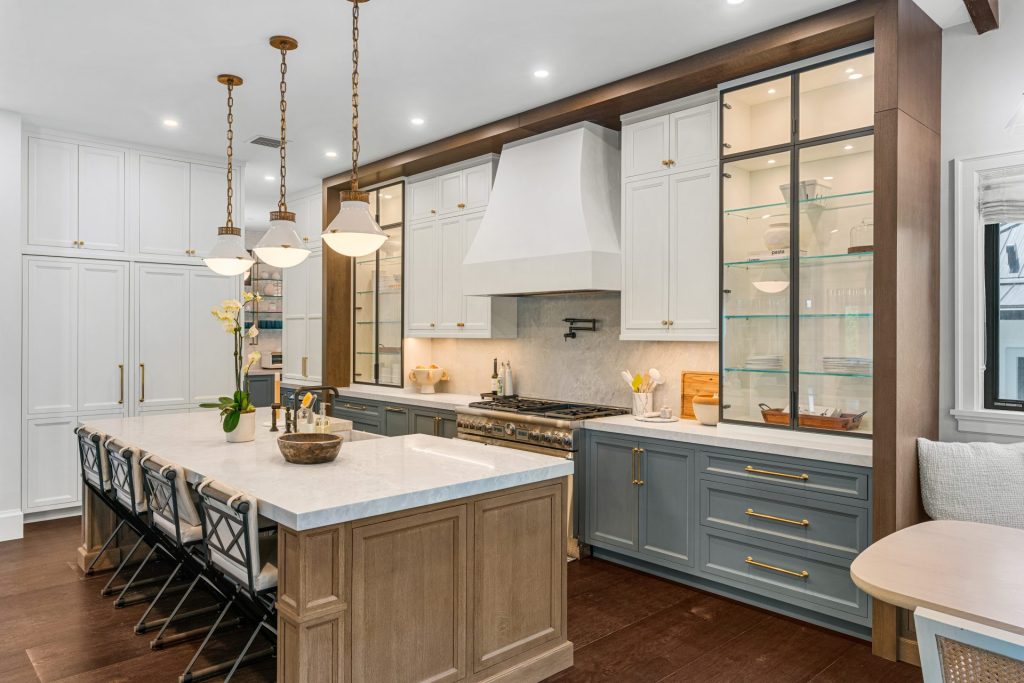 4 Beachway North, Ocean Ridge — 7-bed, 7.5-bath custom home by Beachfront Builders (photo 21 of 87)