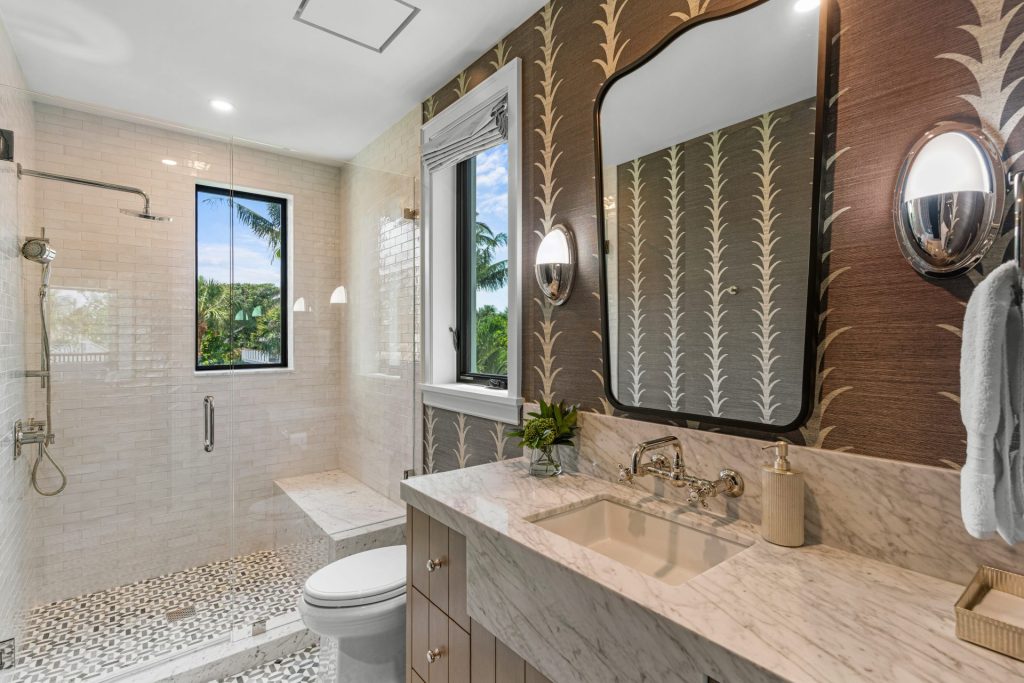 4 Beachway North, Ocean Ridge — 7-bed, 7.5-bath custom home by Beachfront Builders (photo 23 of 87)