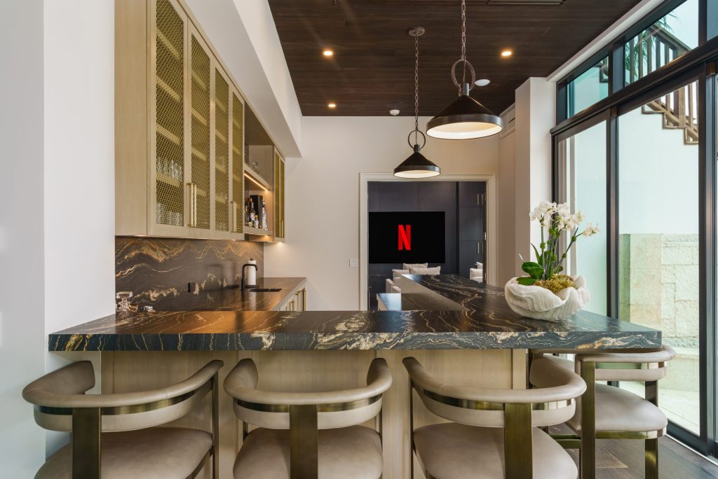 4 Beachway North, Ocean Ridge — 7-bed, 7.5-bath custom home by Beachfront Builders (photo 41 of 87)