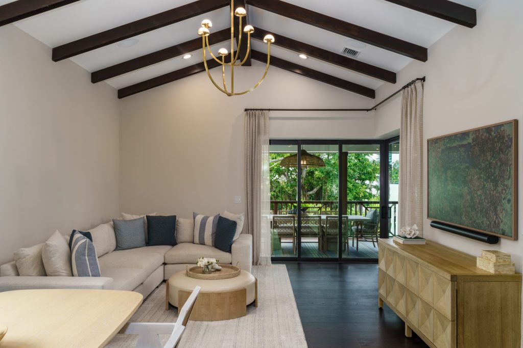 4 Beachway North, Ocean Ridge — 7-bed, 7.5-bath custom home by Beachfront Builders (photo 34 of 87)