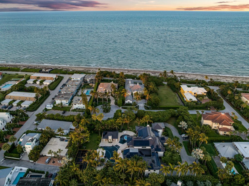 4 Beachway North, Ocean Ridge — 7-bed, 7.5-bath custom home by Beachfront Builders (photo 70 of 87)