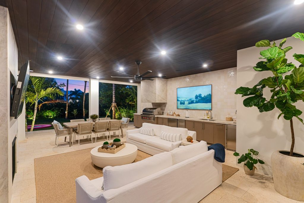 4 Beachway North, Ocean Ridge — 7-bed, 7.5-bath custom home by Beachfront Builders (photo 61 of 87)