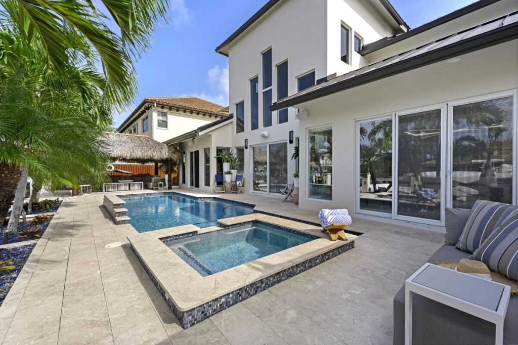 Coconut Palm Estate-Brand New Custom Build — image 6